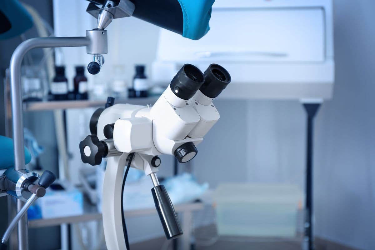 Digital Surgical Microscope